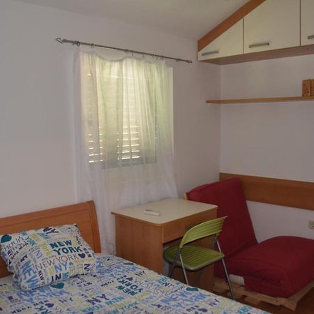 Apartman Ananda Bol - 2 Bedrooms, 7 Beds 외부 사진